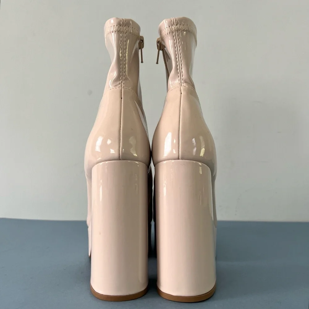 Steve Madden Bianca‎ Bone Patent Leather Platform Boots